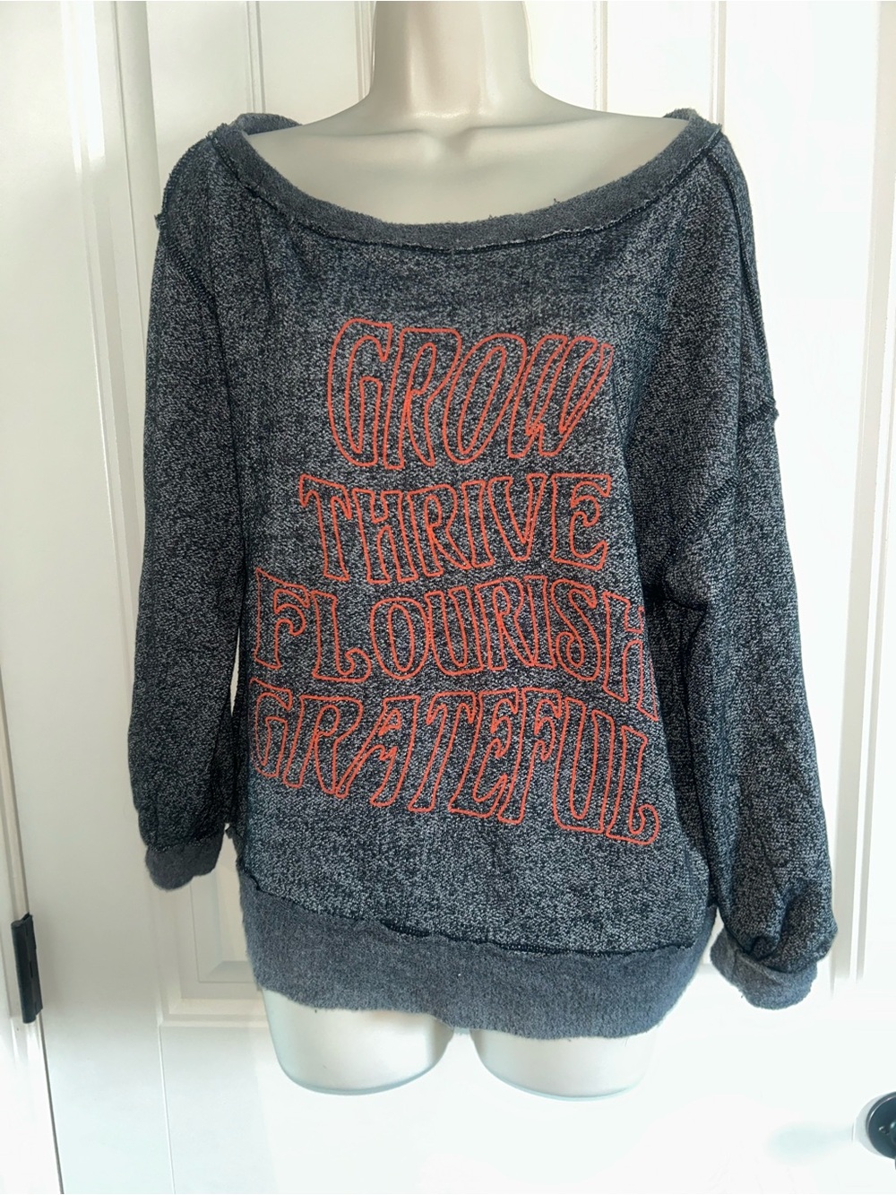 NEW Maronie Gray Off-the-Shoulder Sweatshirt Grow Thrive Flourish Grateful Sz S